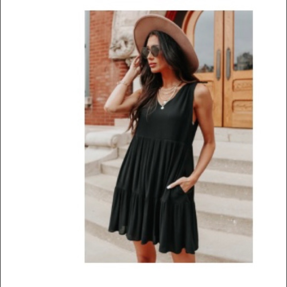 WISHLIST Ruched Detail Black Ruffle Hem Dress, Women’s Medium